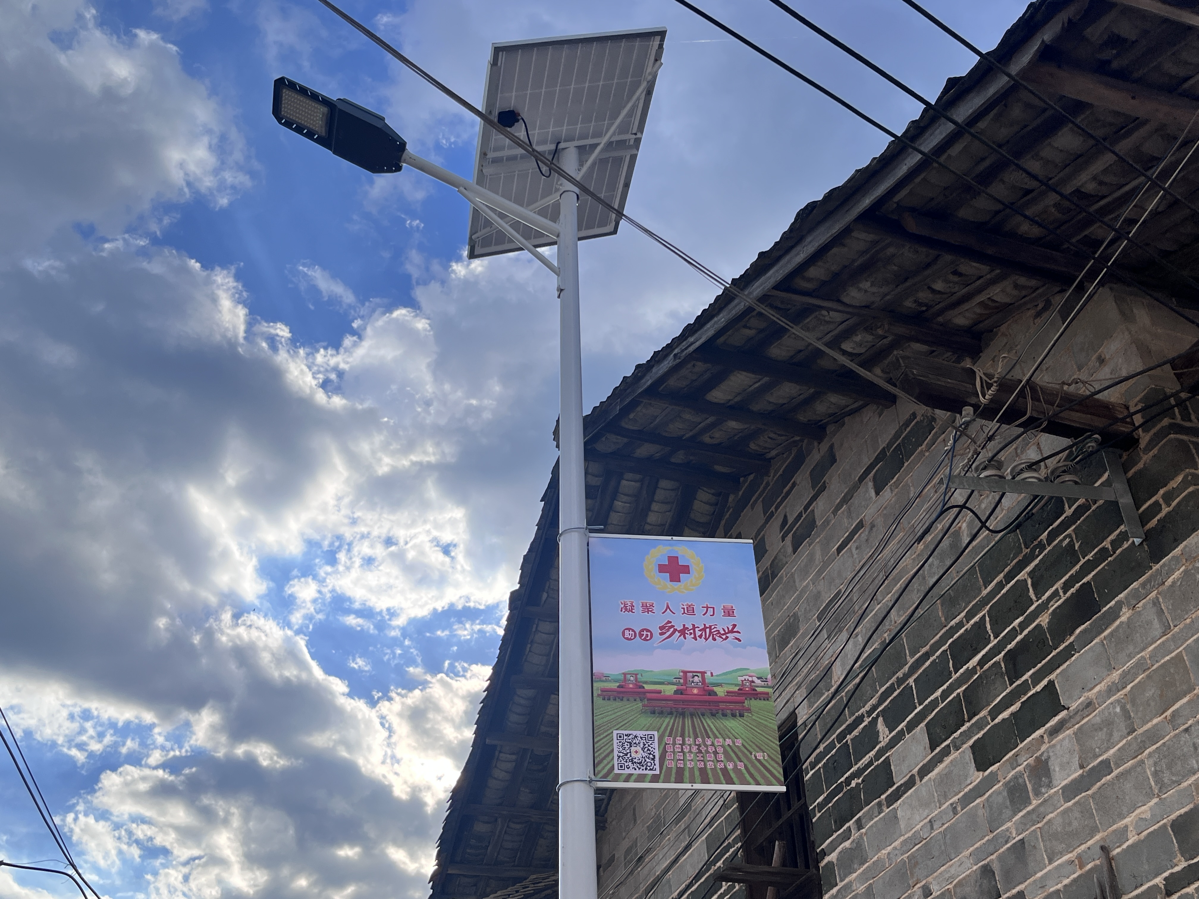 路灯验收｜让回家的路一直亮着